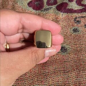 Stylish Gold-tone Square Ring